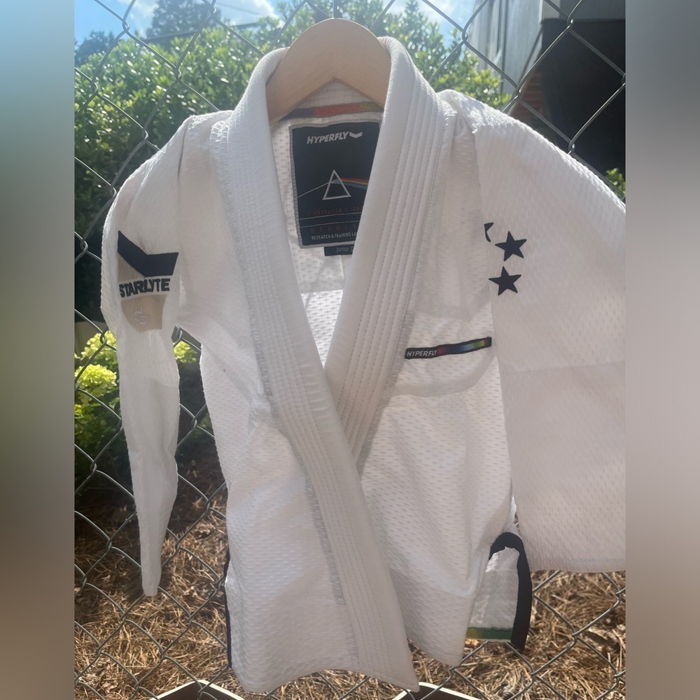 HYPERFLY Jiu Jitsu Junior kids sz 0 New Junior Starlyte White Black w/ backpack - Picture 2 of 12